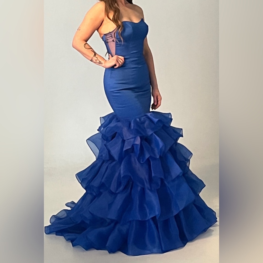 High-end Sweetheart Neckline Mermaid Ruffled Dress from Rachel Allan